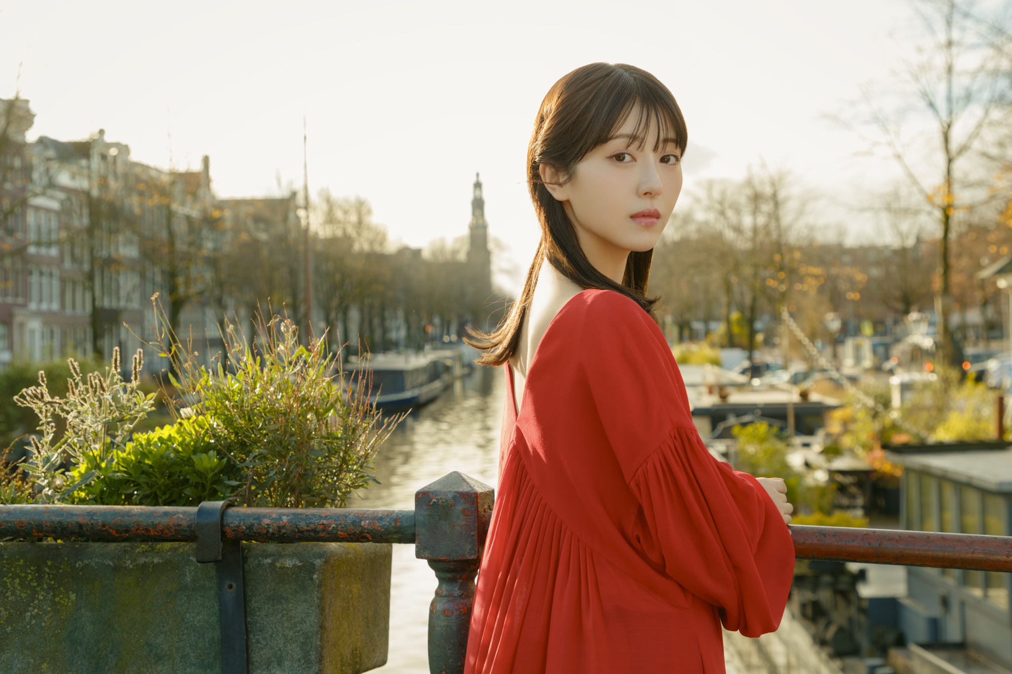 浜辺美波写真集
