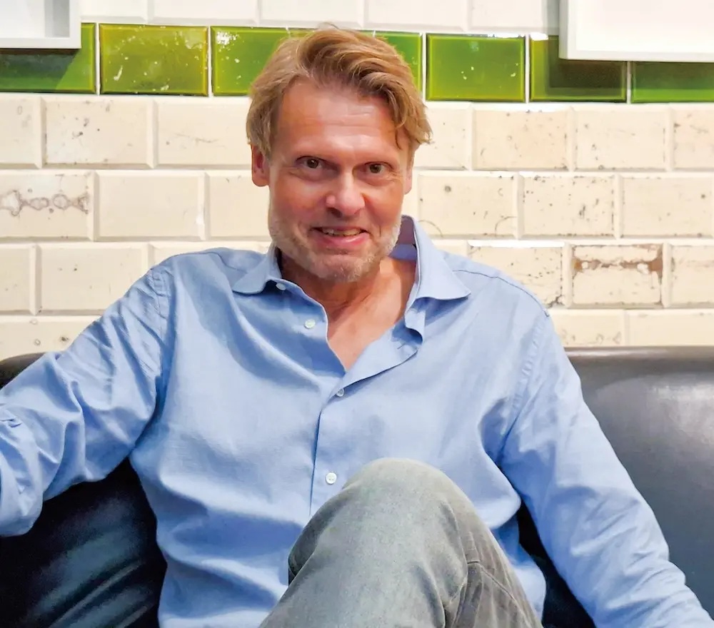 世界の本屋さん スイス・チューリヒ編〈Never Stop Reading〉