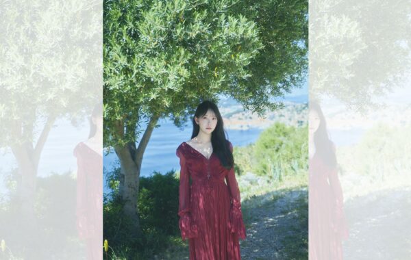2026年7月期写真集人気ランキング】第14位！「バックレスドレスが
