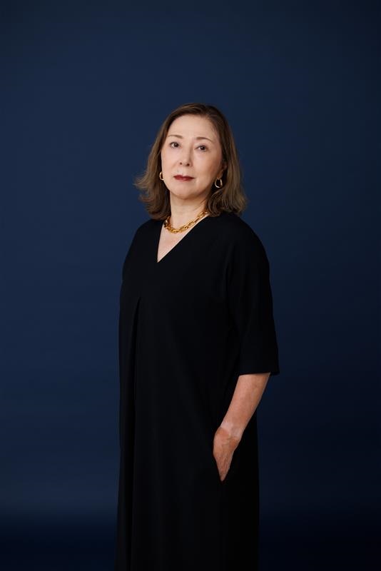 桐野夏生